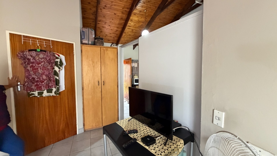 1 Bedroom Property for Sale in Miederpark North West